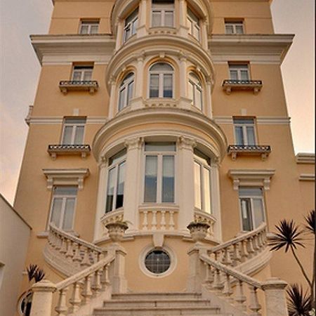 Hotel Inglaterra - Charme & Boutique Эшторил Экстерьер фото
