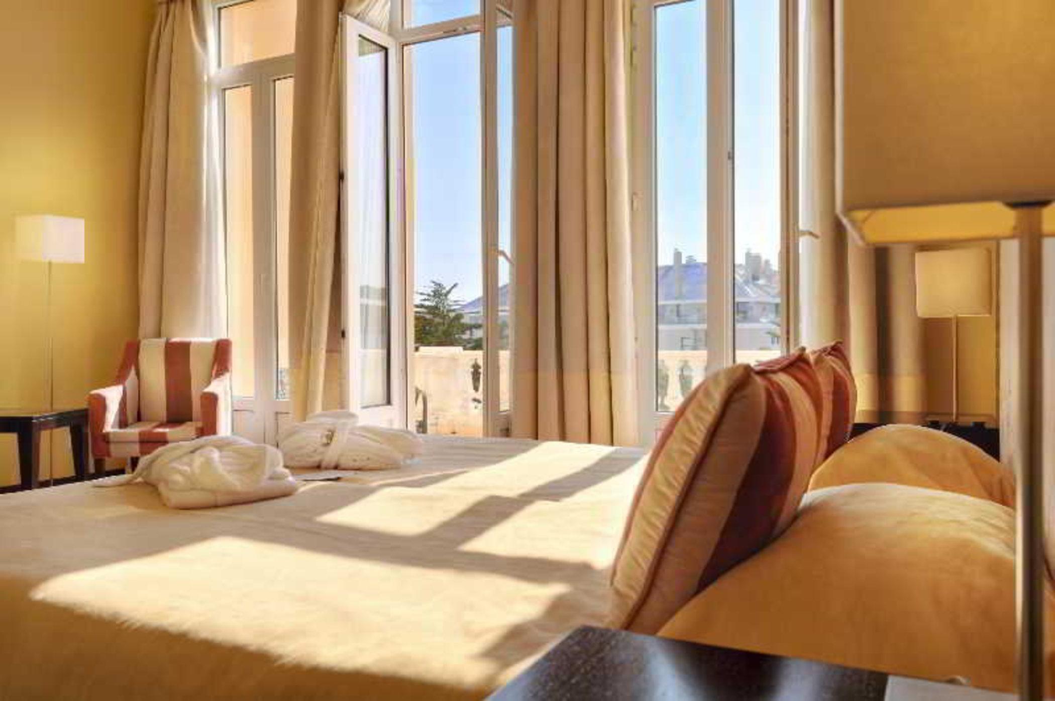 Hotel Inglaterra - Charme & Boutique Эшторил Экстерьер фото