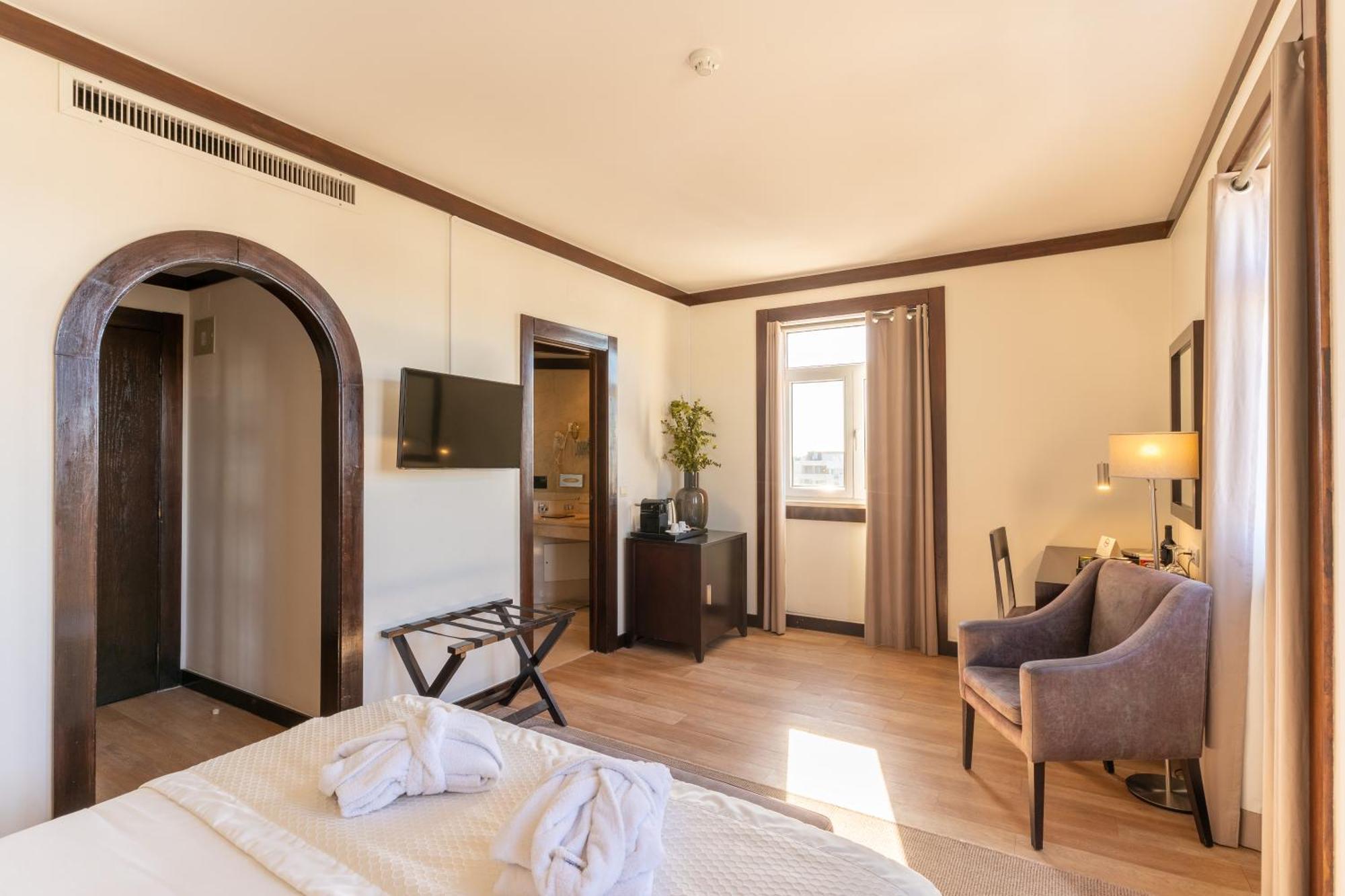 Hotel Inglaterra - Charme & Boutique Эшторил Экстерьер фото