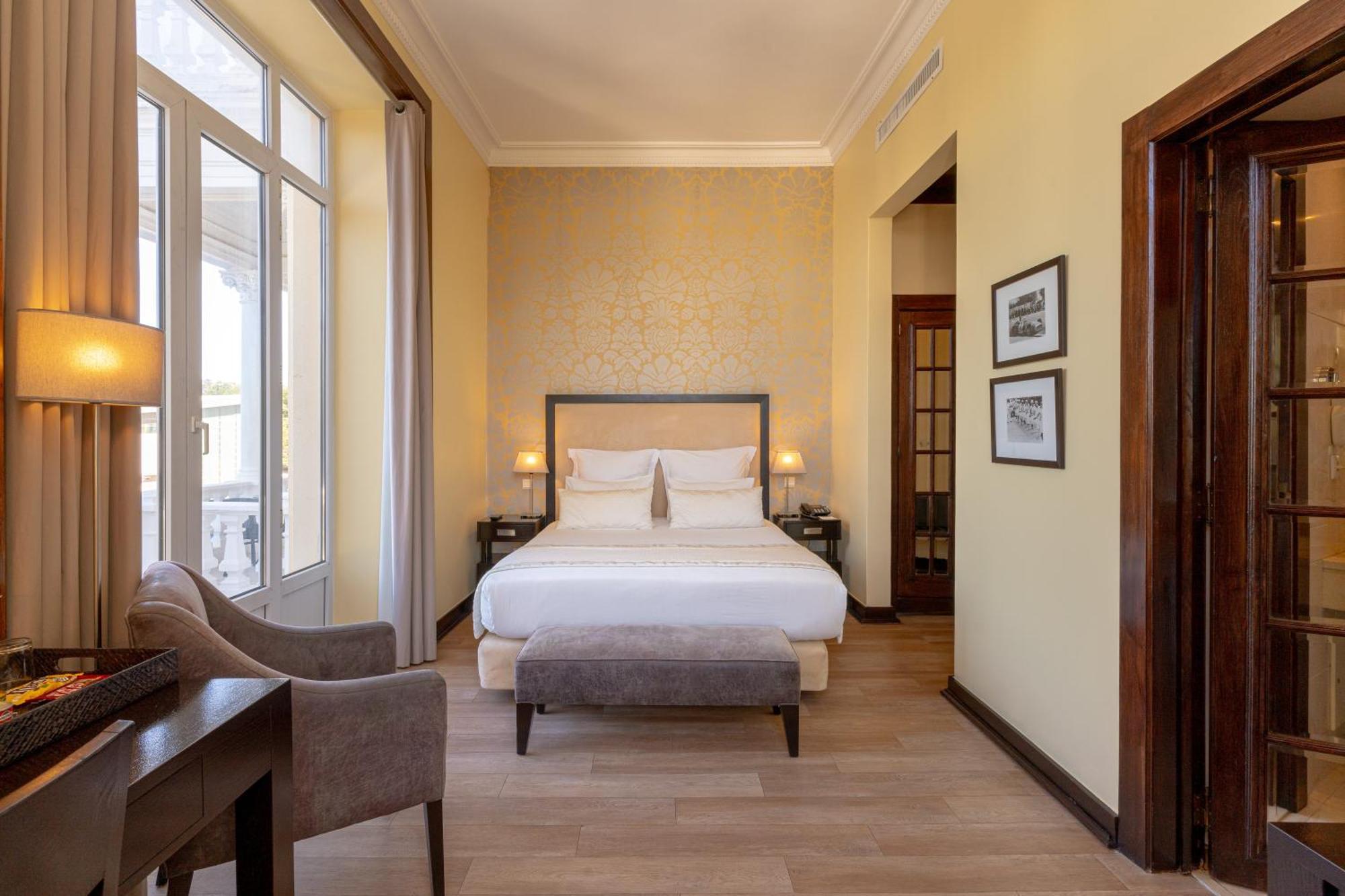 Hotel Inglaterra - Charme & Boutique Эшторил Экстерьер фото